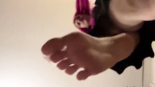 Maitresse Madelines solo foot fetish POV