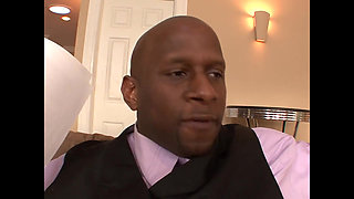 The Blonde Enchanted by the Tight Penis