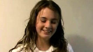 Sweet amateur teen brunette girl homemade porn