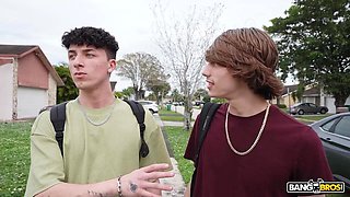 Big ass MILF Richelle Ryan gangbang porn