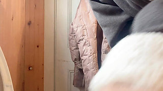 Pissing Pussy on the Toilet Sexy Hana Chan Cute Girl Petite