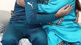 Pakistani Wife Romantic Sex with Her Husband