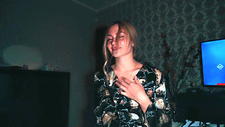 Seduction of Stepmom to Suck Cock Was Crowned with Success - with a Mouthful of Cum