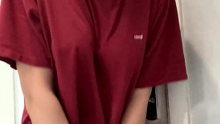 BurstingMeg - New diaper pissing