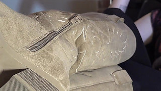 Delilah's Sweaty Nylon Feet - (dreamgirls in Socks)