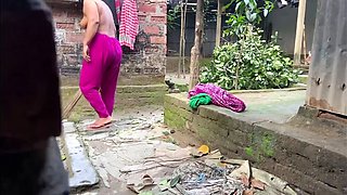 Desi hot bhabhi fucking hard fast time