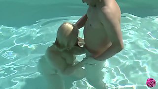 Granny Loves Fucking In The Water - Lacey Starr