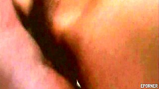 Tempting teen beauty mind-blowing retro video