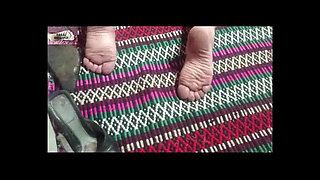 Maid Who Doesn't Suck but Blowjob