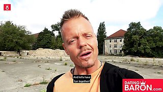 Sex hungry Ashley Cumstar's big cock smut