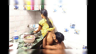 Hot Indian Girl Aalox Fucked Hard in Kitchen - Desi Sex Mumbai