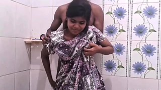 18 Year Old Indian GF Sucking Big Cock In Bathroom