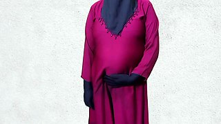 Indian girl enjoys wife sharing with her husband in a sexy scene