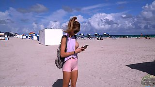 Daring public flasher and outdoor amateur babe