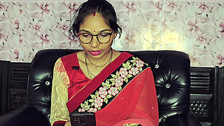 A Young Woman Calls a Plyboy or Husband's Back Fun Karti H Hindi Sex