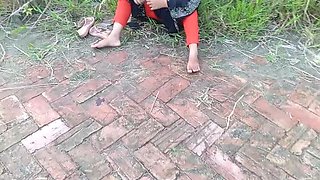 Desi Bangladeshi Hijab Wife Outdoor Sex in Jungle Park POV 2025