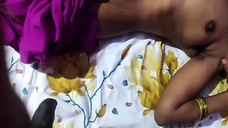 Indian Stepmom Full Nude On Bed Romance