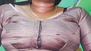 Horny Indian Bhabhi Meets the New Neighbor