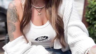 Bella and Mia's babe video