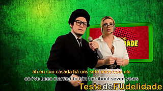 He Quit Work and Went to Fuck the Hot Brunette