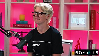 Korean nubile getting off to utter ejaculation