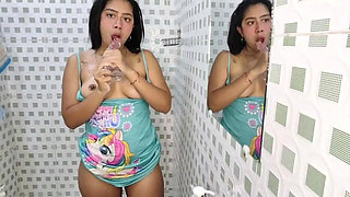 Slut Gets Fucked, in Her Stepbrother's Bathroom Secretly