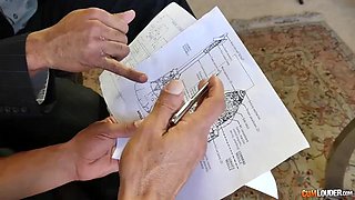 Maddy O Reilly cierra el trato ft. Maddy Oreilly: Blowjob, Doggy  Cowgirl Porn