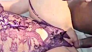 Brickhouse cuckold white milf get impregnated by her hung