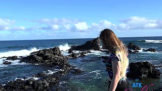 Amateur teen outdoor blowjob