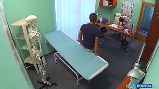 Fake clinic - depressed sexy patient's examination turns into steamy screw