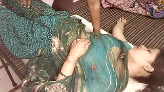 Newly Love Marriage Couple Romance and Fucked in Hindi Sex Video