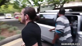 Spankbang Com Huge Butt Rides The Bus 720p