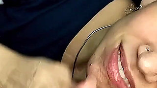 Quickie! Blowjob on the Couch and Cum Mouthful