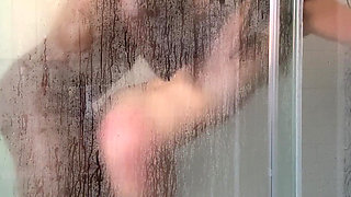 Fucking Hotwife in the Shower
