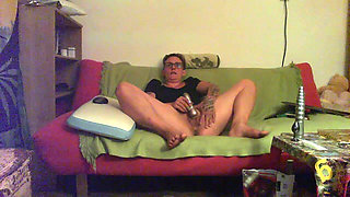 Squirting Session with Marie - a Splashy Time for Everyone!