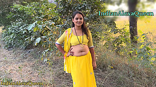 I Unexpectedly Ran Into a Beautiful Bhabhi in a Deserted Area, so I Took Her Home to Drop Her off Hindi Audio Indianalexaqueen