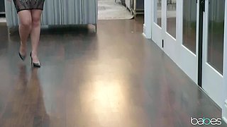 Wonderful seductress Lena Paul heart-stopping sex scene