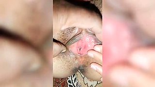 Desi Pakistani girl Jayjaker tight pussy close-up blowjob and cowgirl riding homemade HD