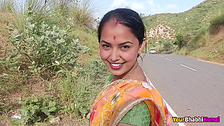 I Search a Beautiful Woman and Says to Her to Fucking Her Pussy