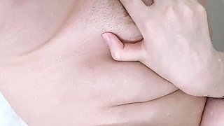 Awesome Big Boobs Blonde Masturbates In The Shower