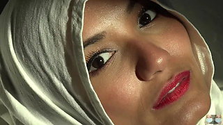 Beautiful Eyes White Hijab Arab Girl