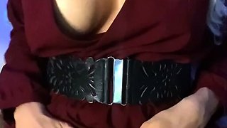 Puffy peach blondes solo toy action