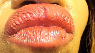 Fetish Clips And Beyond - Oily Lip Sniff