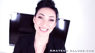 Amateur Allure featuring Kennedy Leigh and Aria Alexander's oral smut