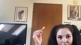 Amateur blondie solo anal masturbation