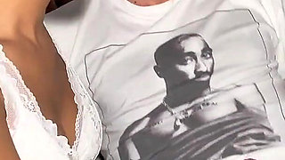 Fucking with the Hot Neighbors of the Apartment Next Door Selva Lapiedra and Valentina Lapiedra