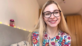 How to Make a Dominatrix Interested