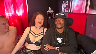 Pam cooks her two clerks! - Jacquie et Michel TV