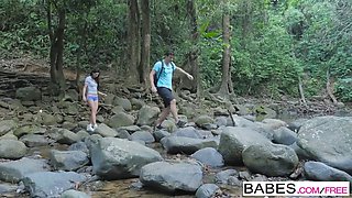 Alexa Tomas and Jay Smooth go wild in wild life adventure with deepthroat and outdoor sex