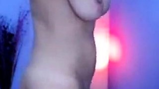 Big Natural Tits Mom on Webcam